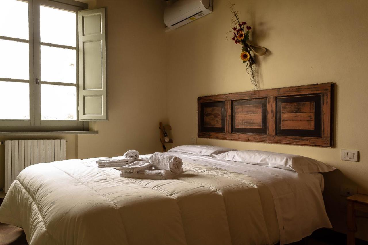 Agriturismo L'Olmo Сан Джиминяно Екстериор снимка